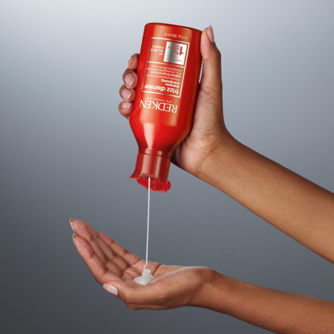 Redken Frizz Dismiss Sodium Chloride-Free Shampoo 300ml Halo Hair & Skin - khdskinhairbeautyau.com